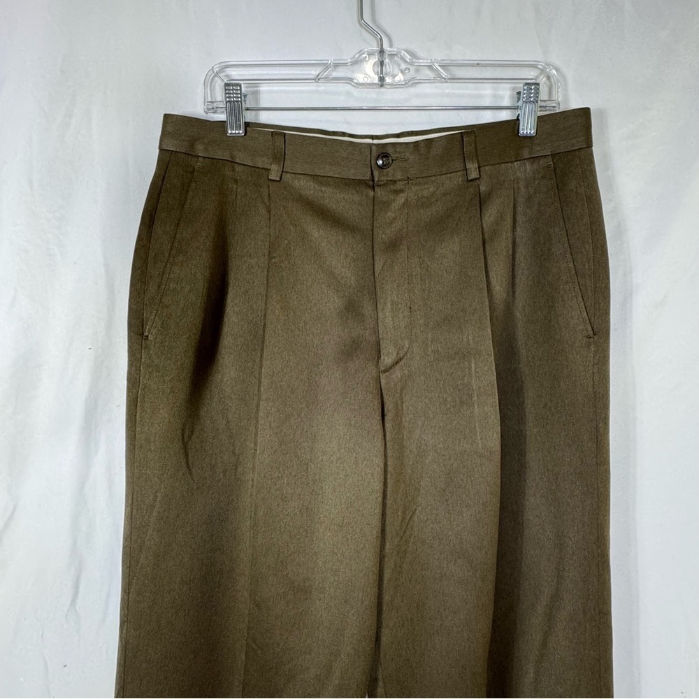 Claiborne Men’s Brown Classic Pleated Front Straight-Leg Pants 34x32 - Picture 2 of 5